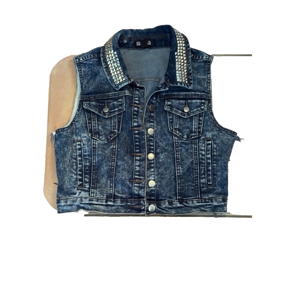 Forever 21 Premium Denim‎ Studded Cropped Jean Vest Womens M Blue Acid Wash
